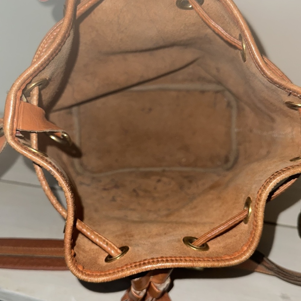 Vintage Dooney & Bourke - Picture 7 of 7